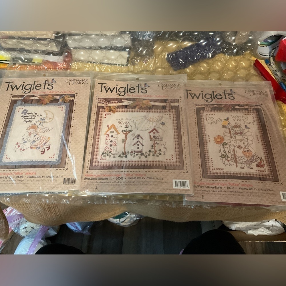 Twiglets BN Set of 3 Fun & Easy Folk stitch Kits!